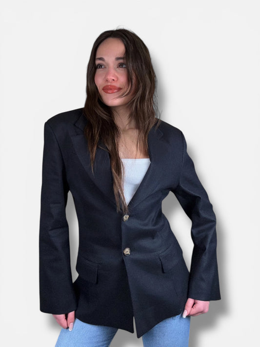 “GIACCA SFIANCATA SPALLA OVER” Kontatto