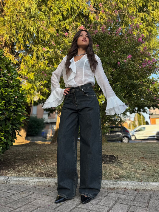 “JEANS MODELLO BELLA DENIM” Have one