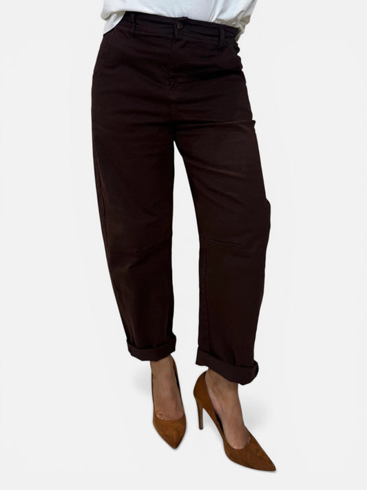 “PANTALONE MUST” Kontatto