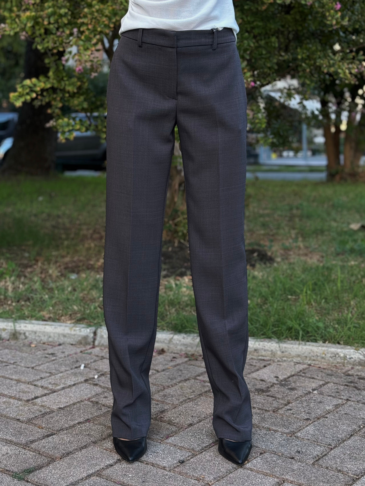 “PANTALONE SIGARETTA” Kontatto