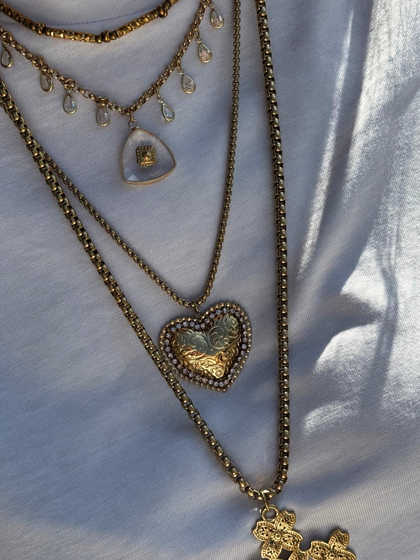 “COLLANA CIONDOLI”