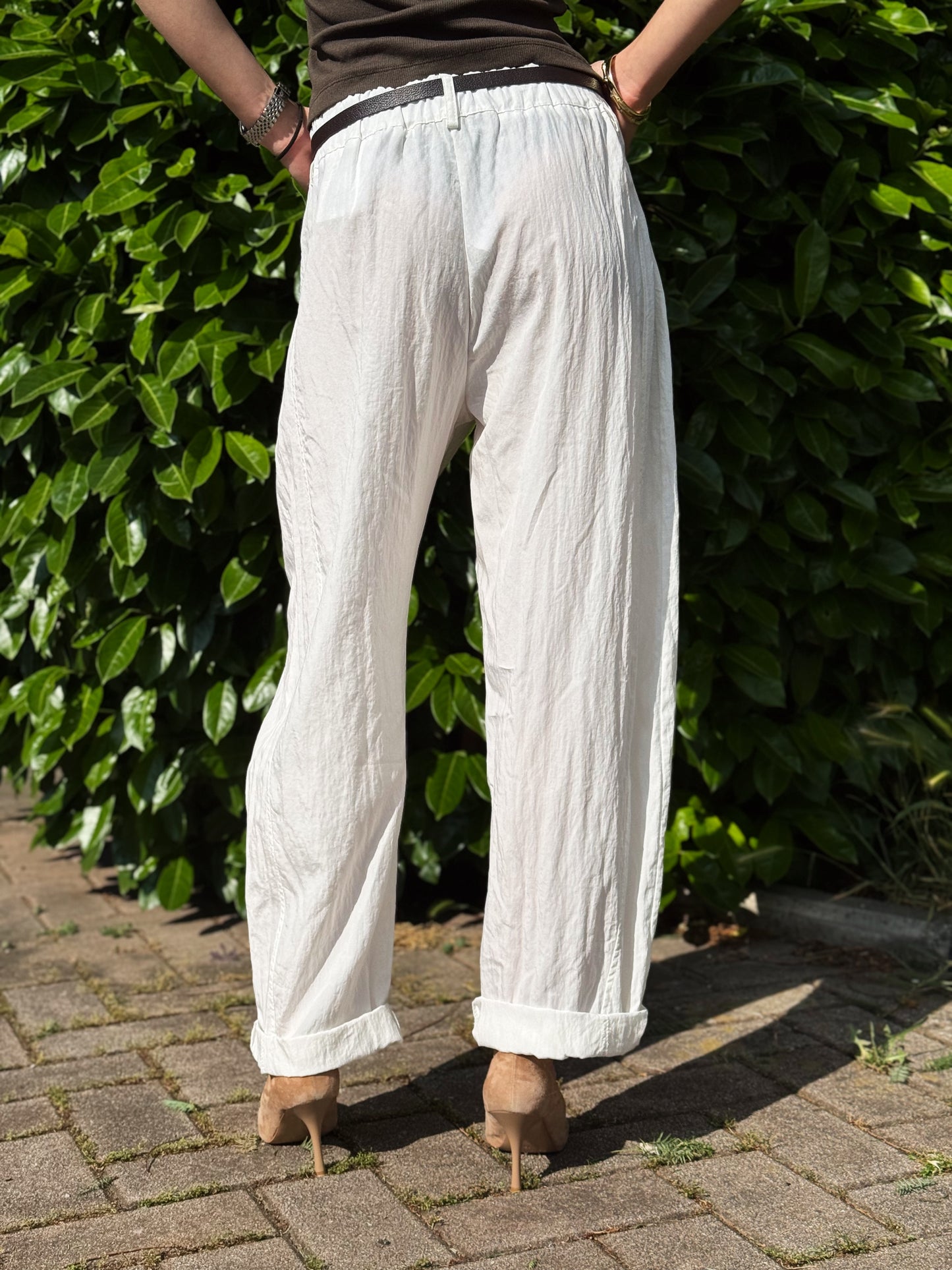 “PANTALONE MODELLO UOVO” Susy mix