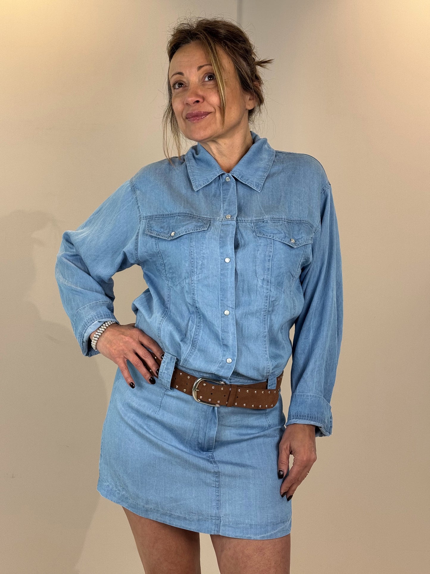 “ABITO IN DENIM” have one