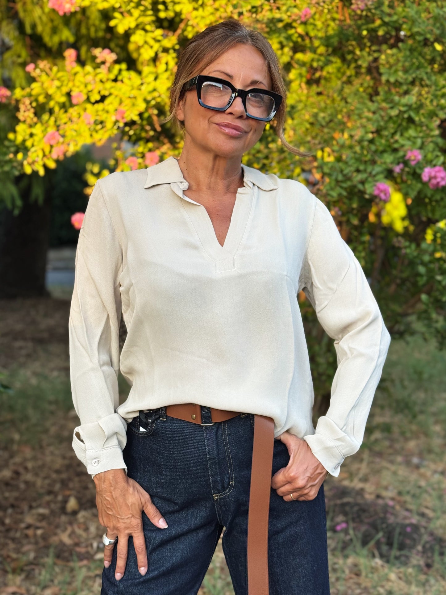 “BLUSA SCOLLO V” susy mix