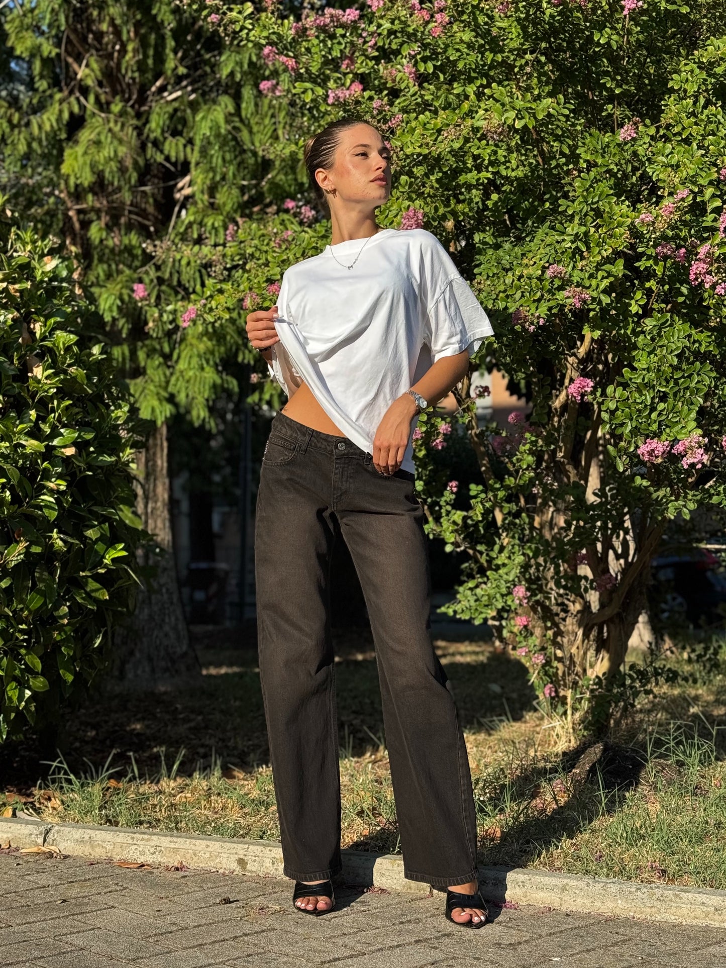 “JEANS MODELLO ZOE” Have one