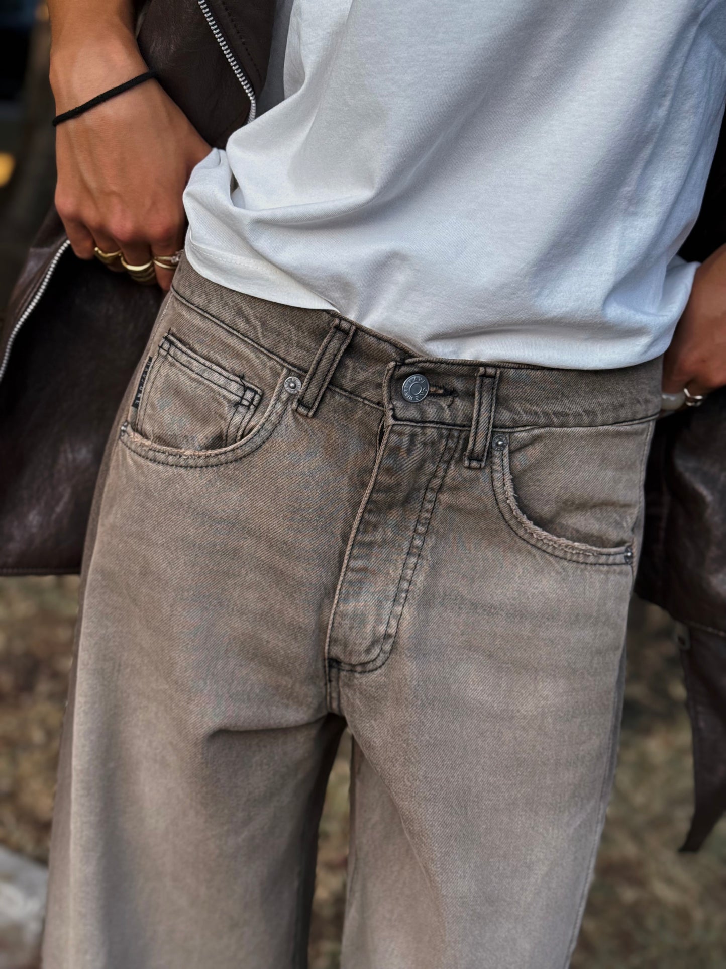 “JEANS MODELLO LUCY FANGO” Have one