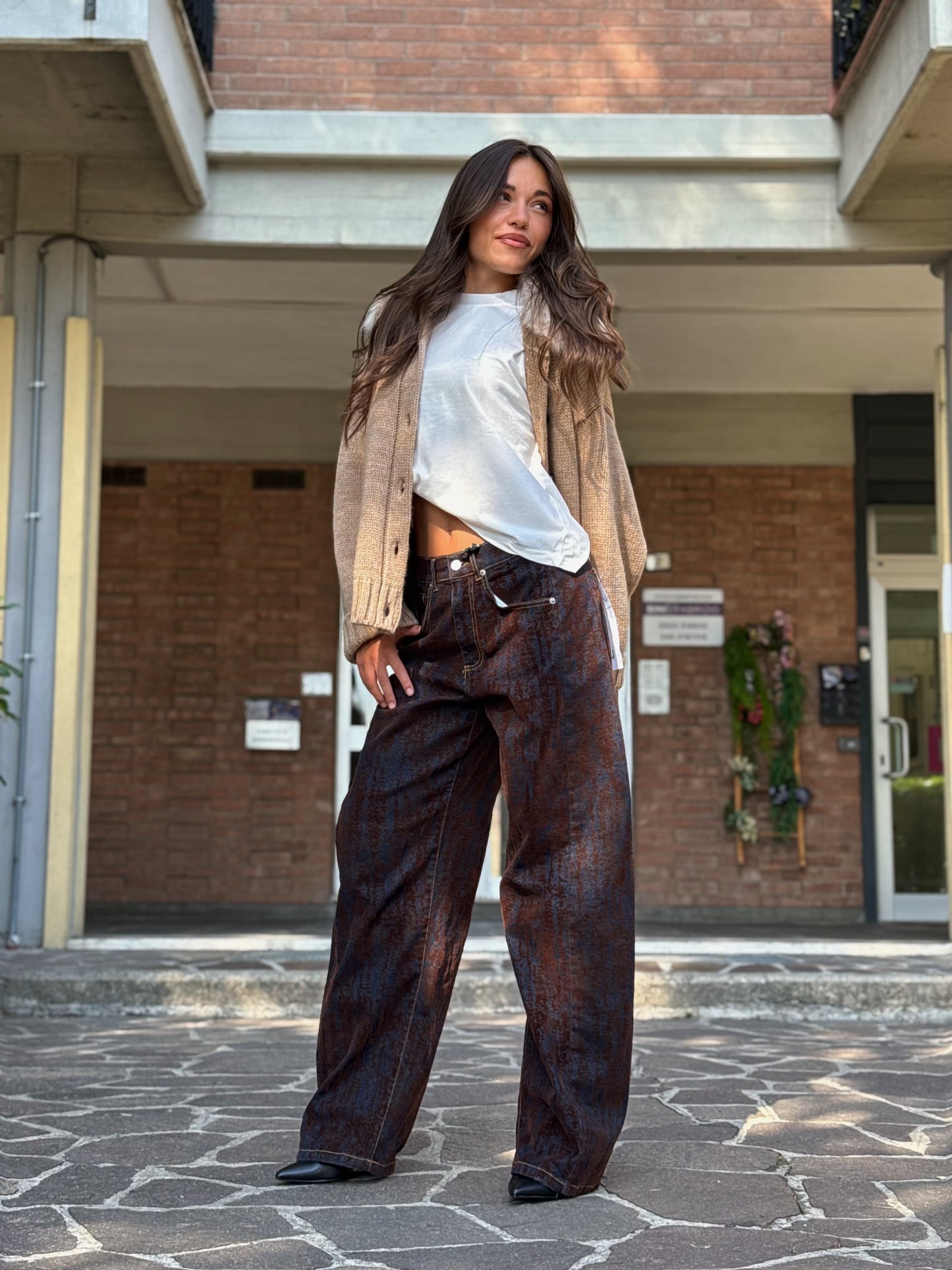 “JEANS MODELLO LUCY” Have one