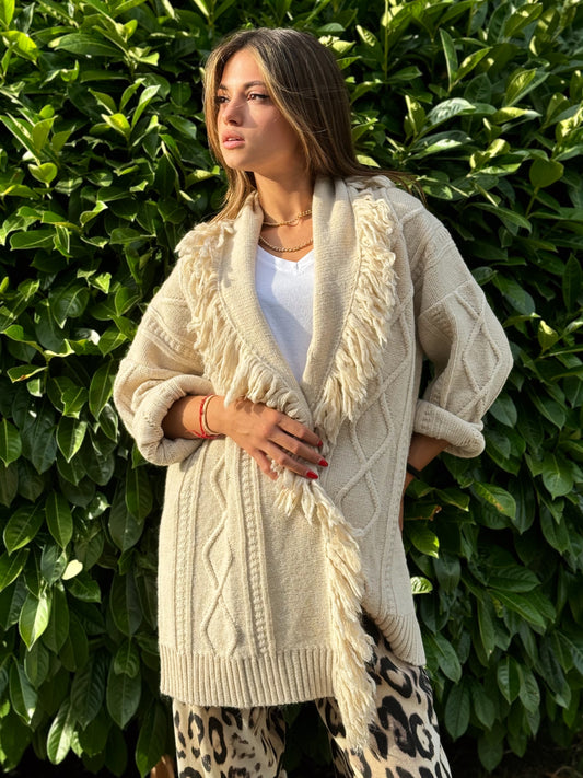 “CARDIGAN FRANGE” Kontatto
