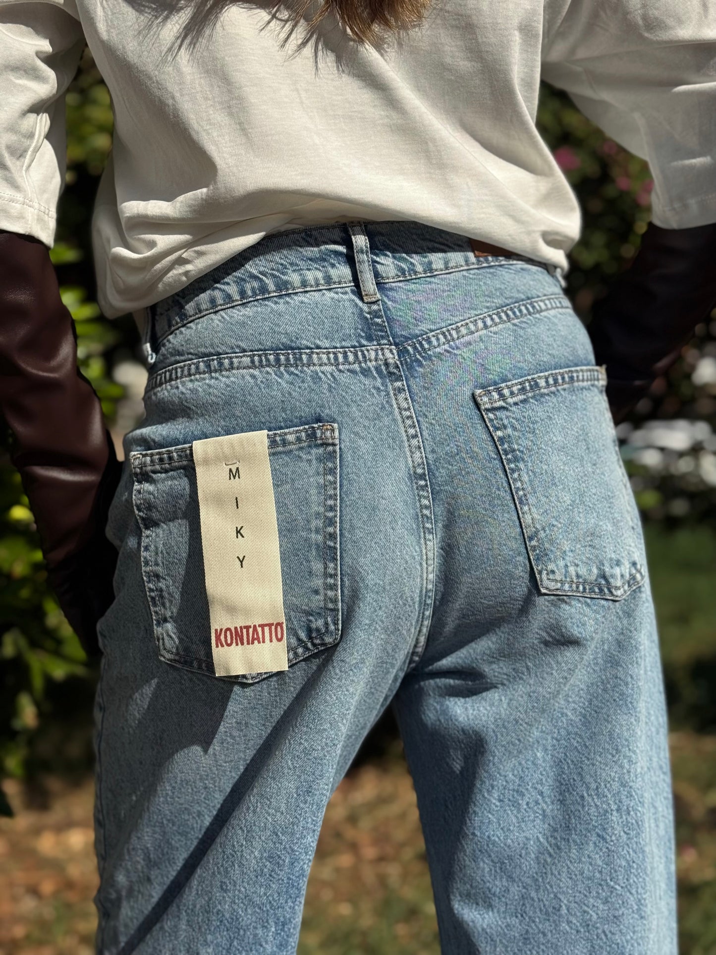 “JEANS MIKY” Kontatto