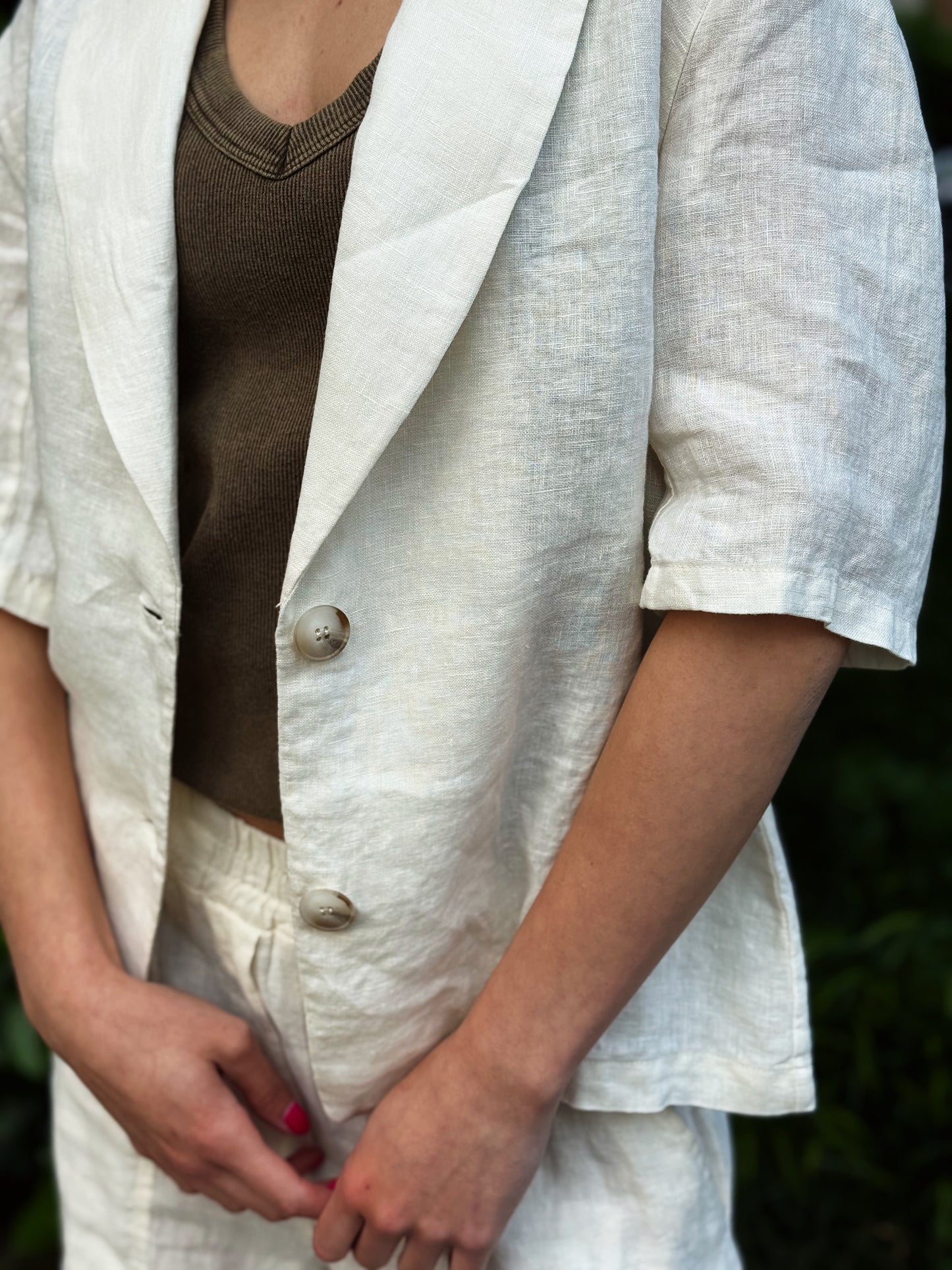 “BLAZER MEZZA MANICA IN LINO” Have one
