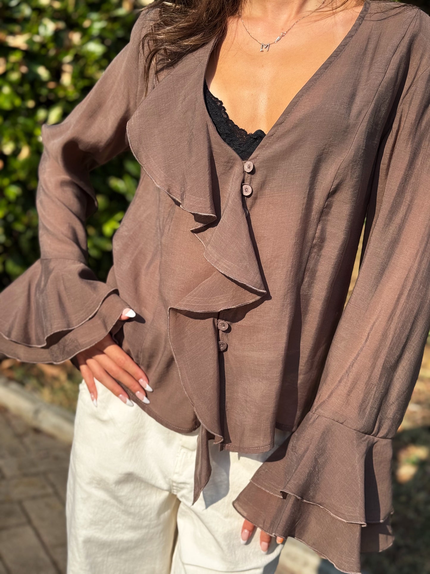 “CAMICIA CON ROUCHES” Kontatto