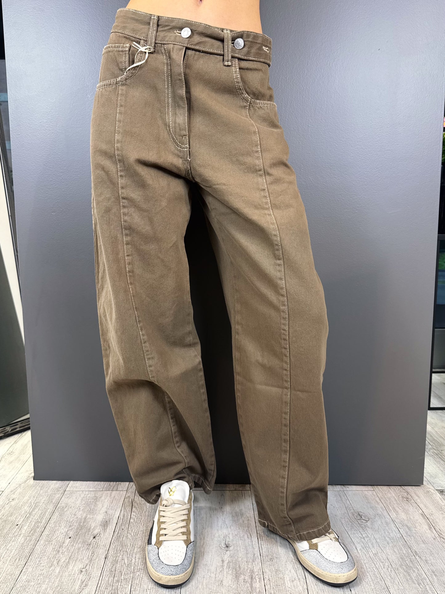“JEANS MODELLO AZALEA” kontatto