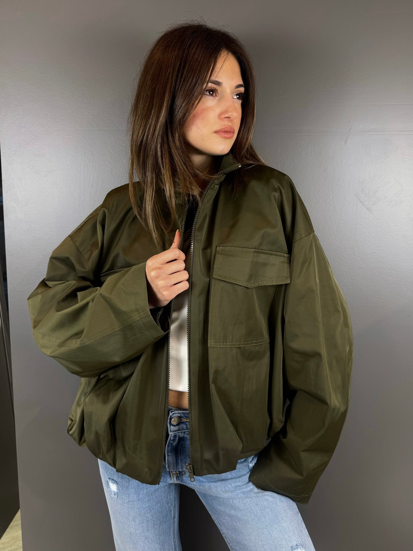“BOMBER ZIP” kontatto