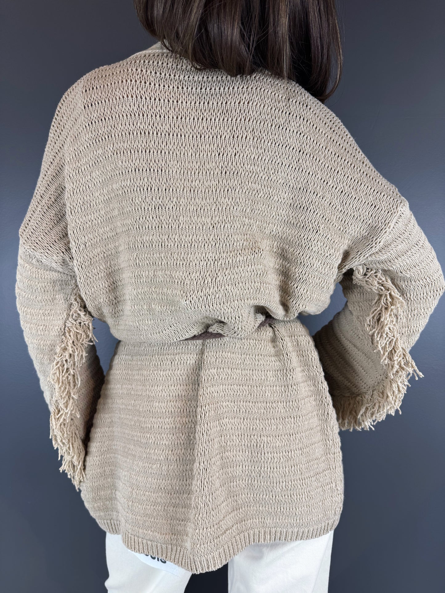 “CARDIGAN FRANGE” Kontatto
