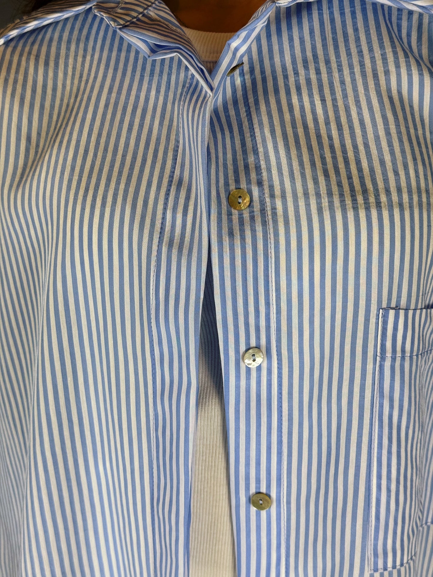 “CAMICIA GESSATA” kontatto