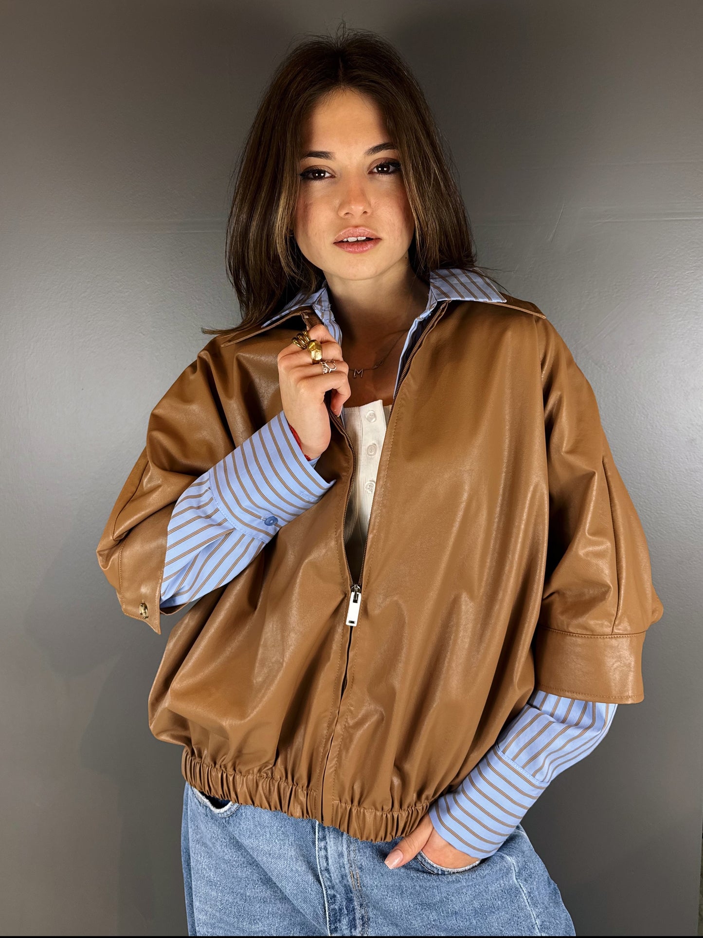 “BOMBER ECOPELLE” Kontatto