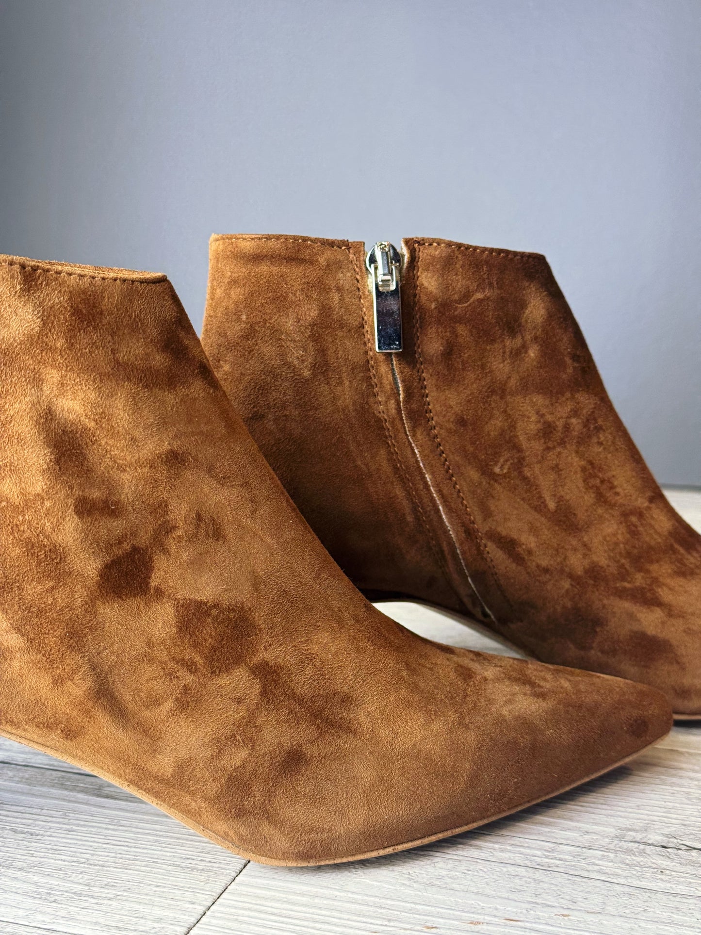 “TRONCHETTO SCAMOSCIATO” Ovyé