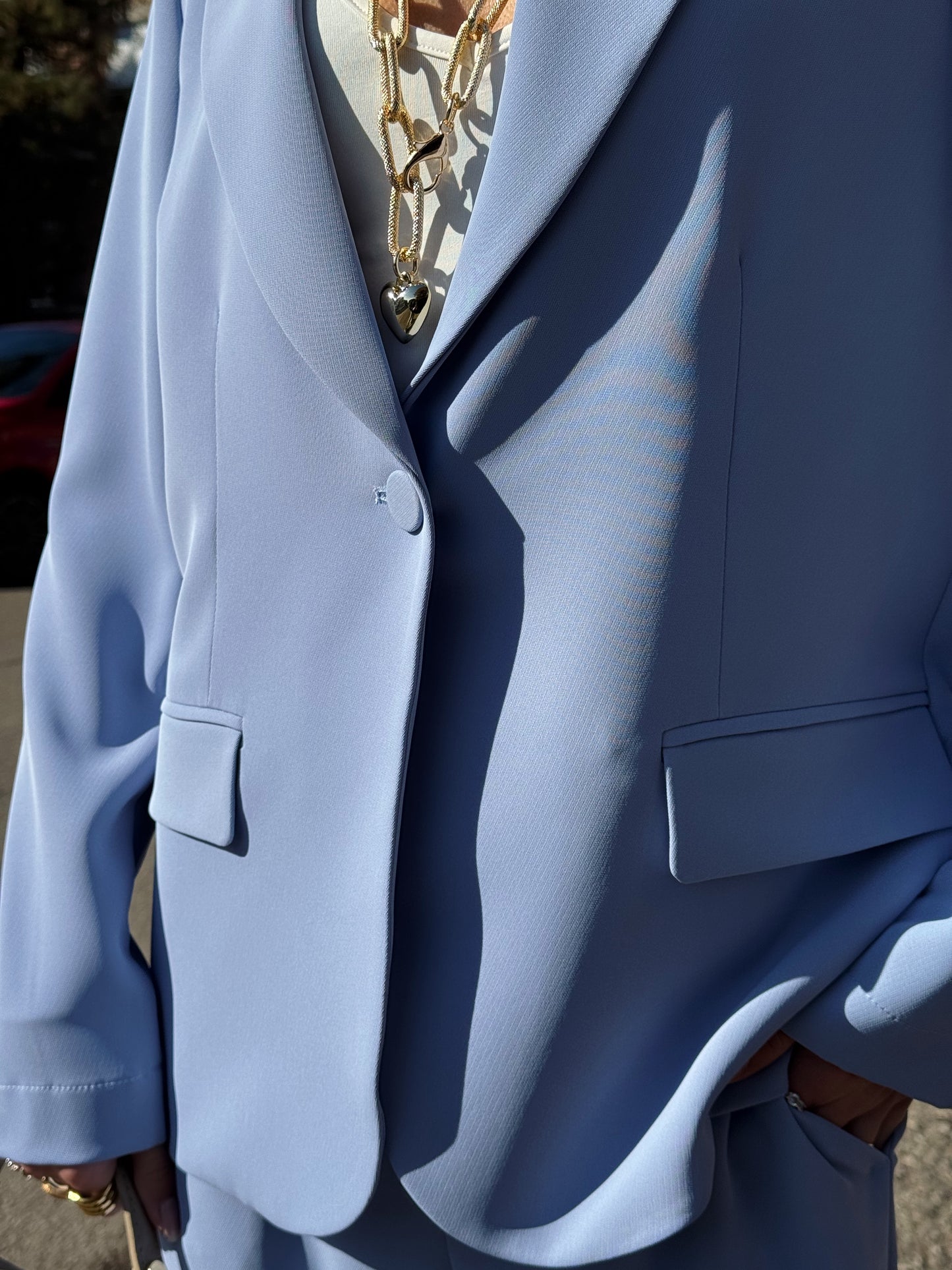 “TAILLEUR TESSUTO FLUIDO” Kontatto