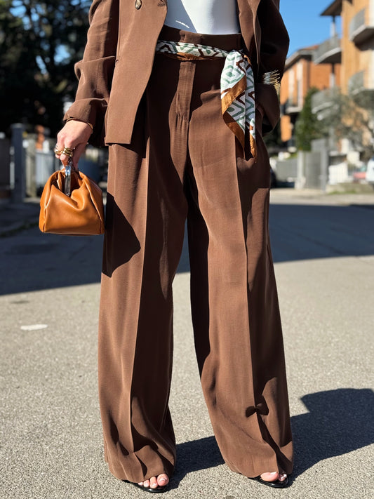 “PANTALONE FOULARD” Kontatto