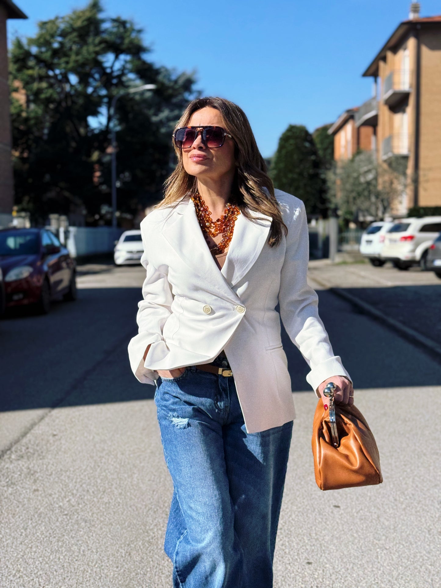 “GIACCA DOPPIOPETTO SFIANCATA” Kontatto