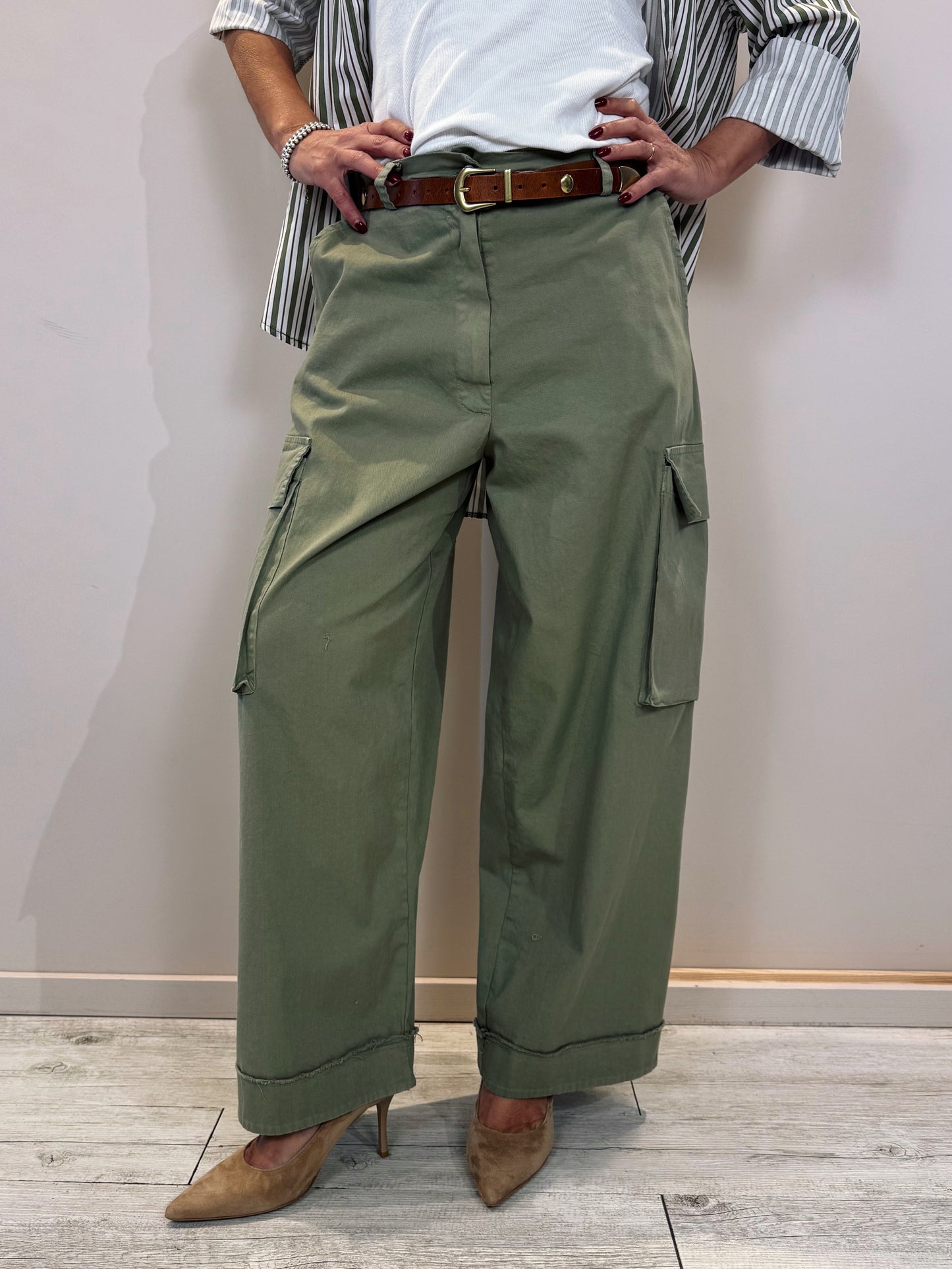 “PANTALONE TASCONI” have one