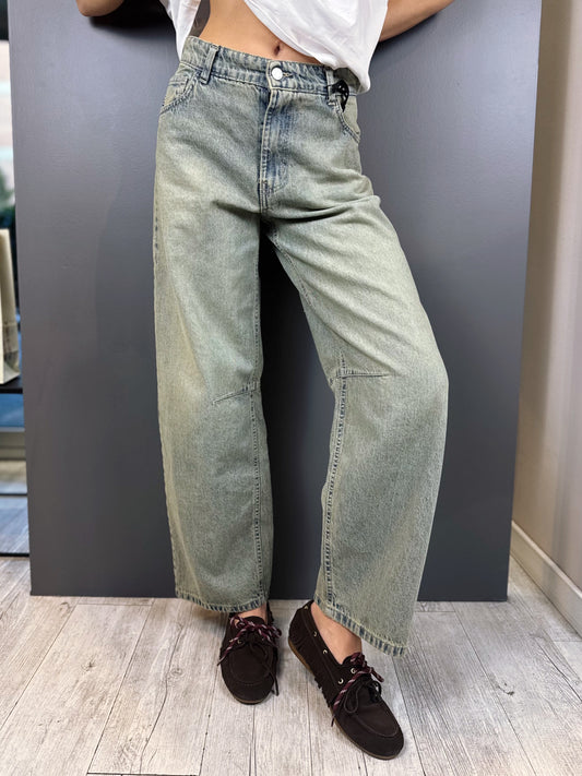 “JEANS MODELLO JUDO” have one