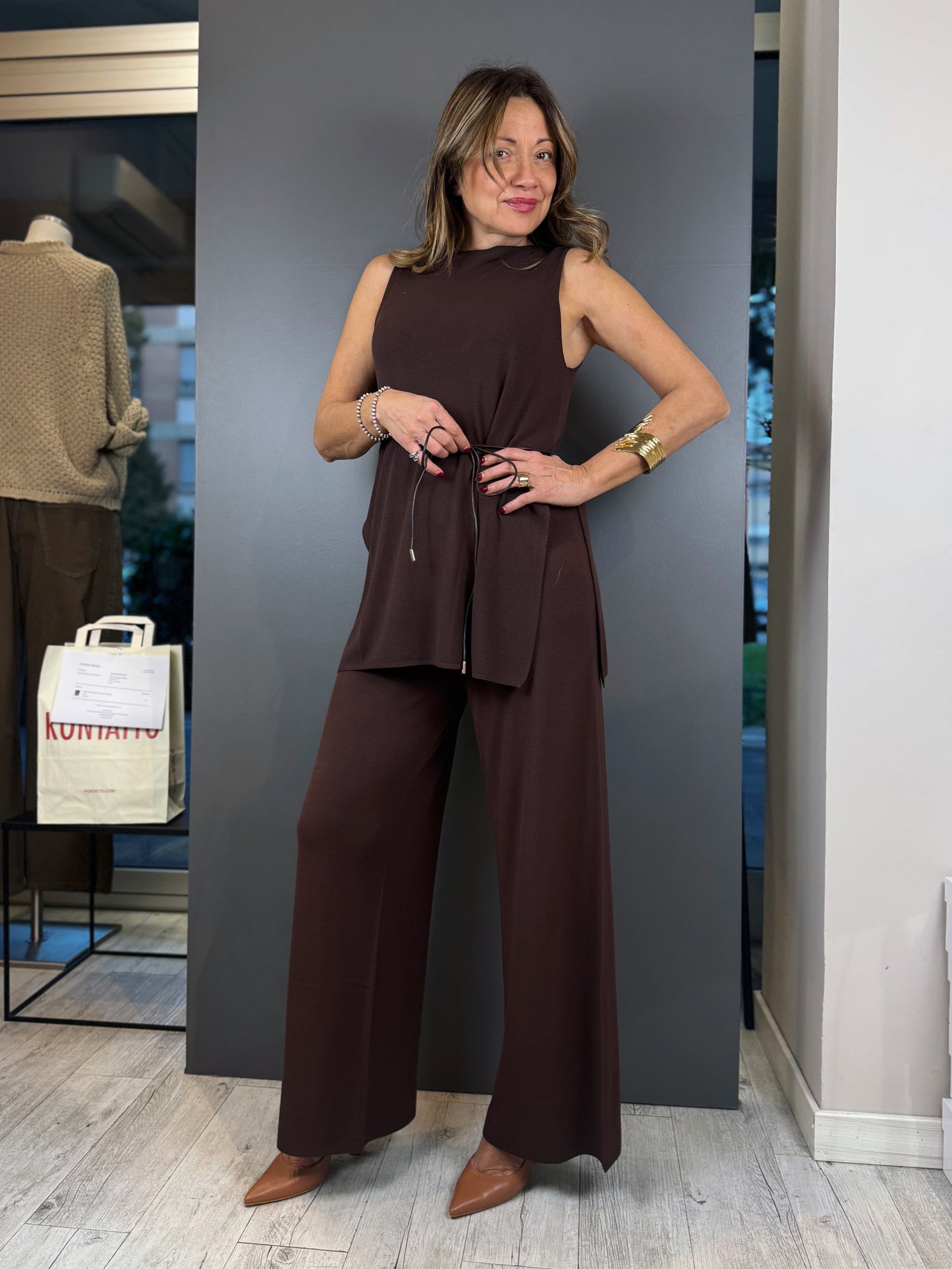 “PANTALONE IN VISCOSA” Kontatto