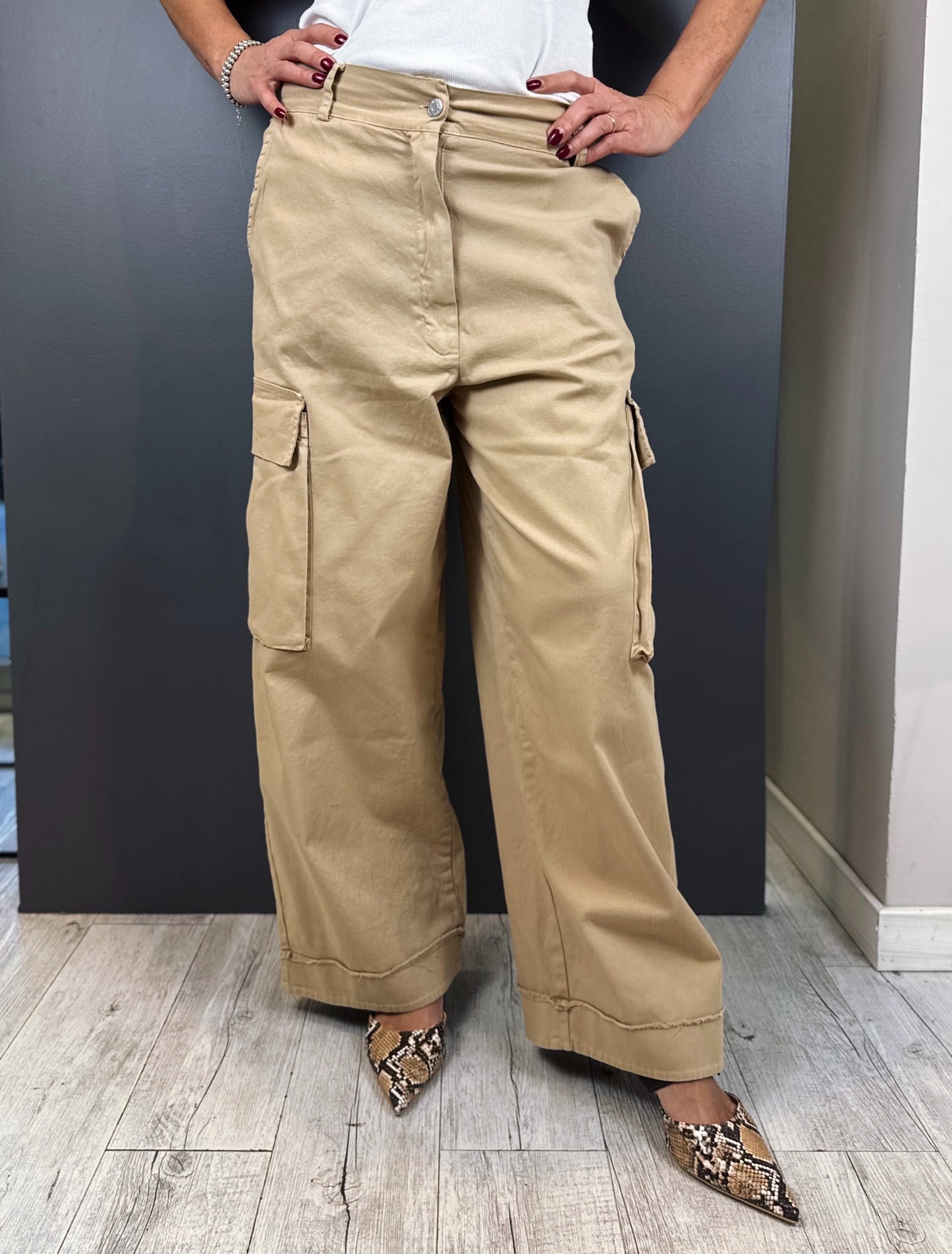 “PANTALONE TASCONI” have one