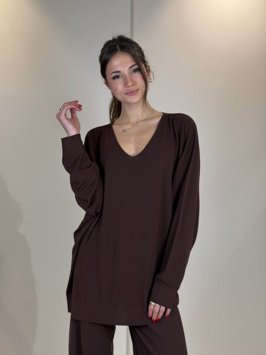 “MAGLIA SCOLLO V OVER” Kontatto