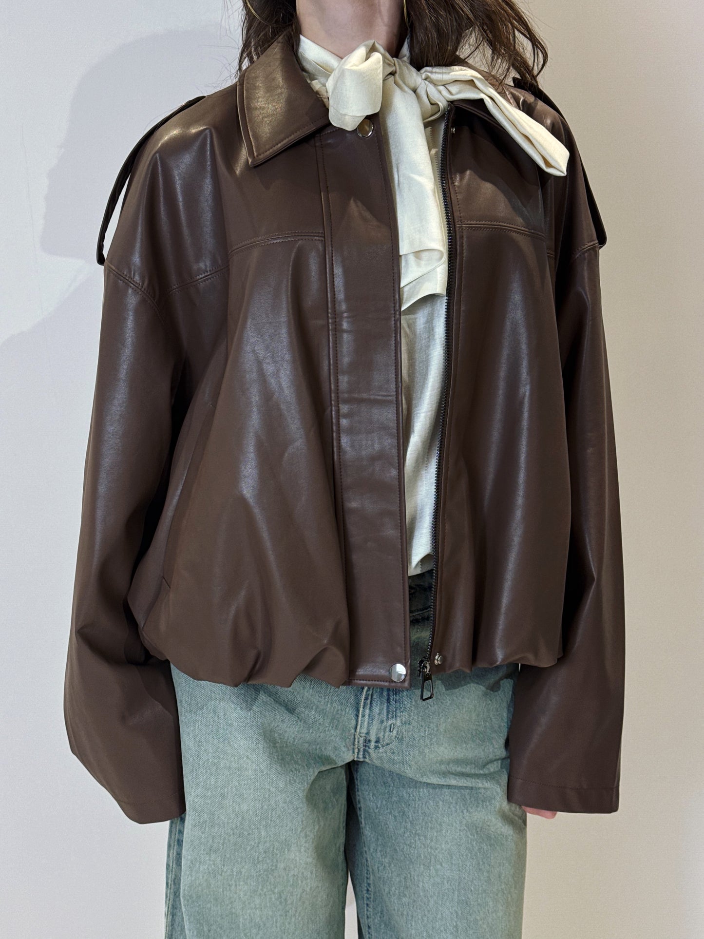 “BOMBER IN ECOPELLE” you decide