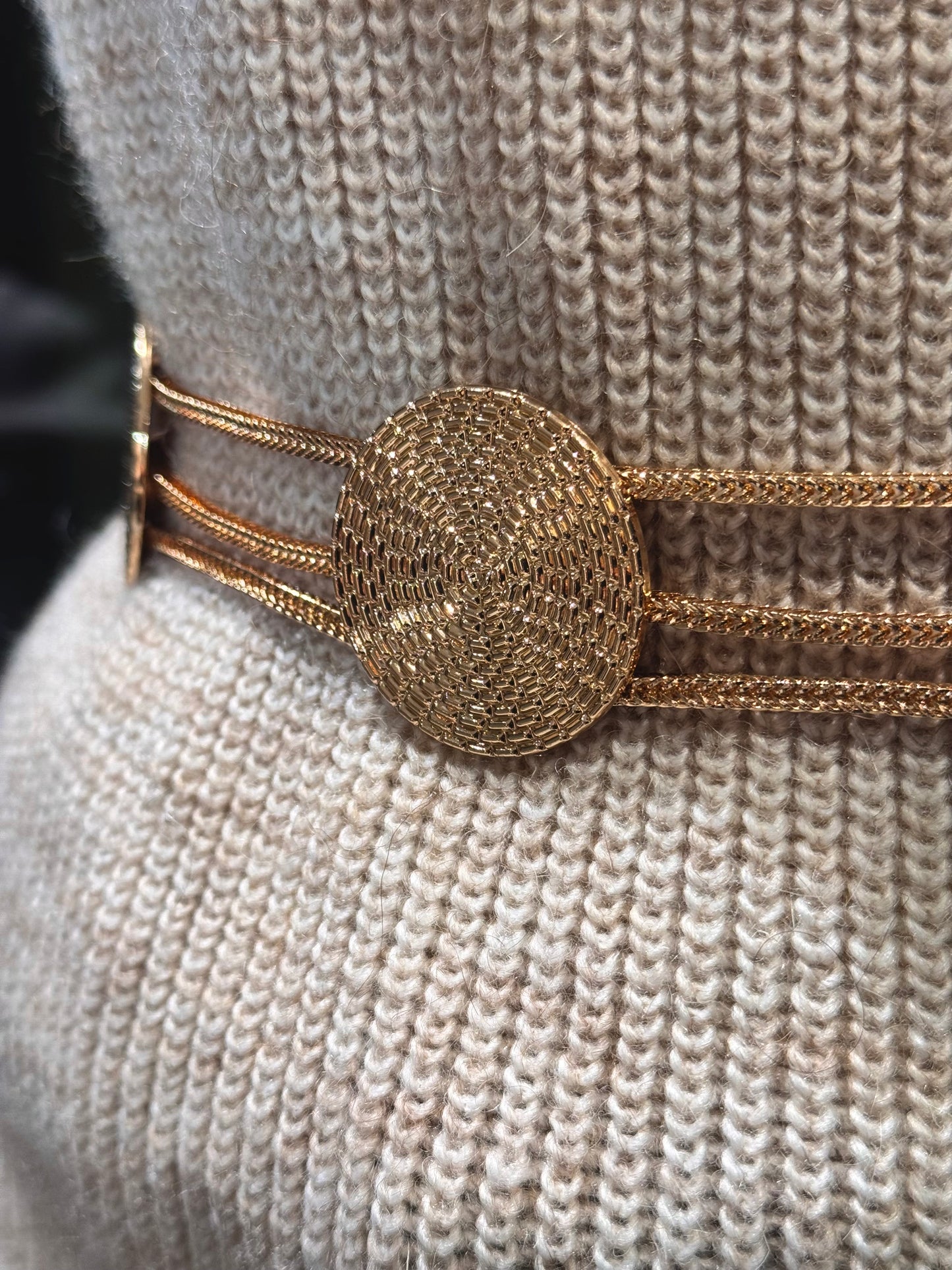 “CINTURA GIOIELLO” Kontatto