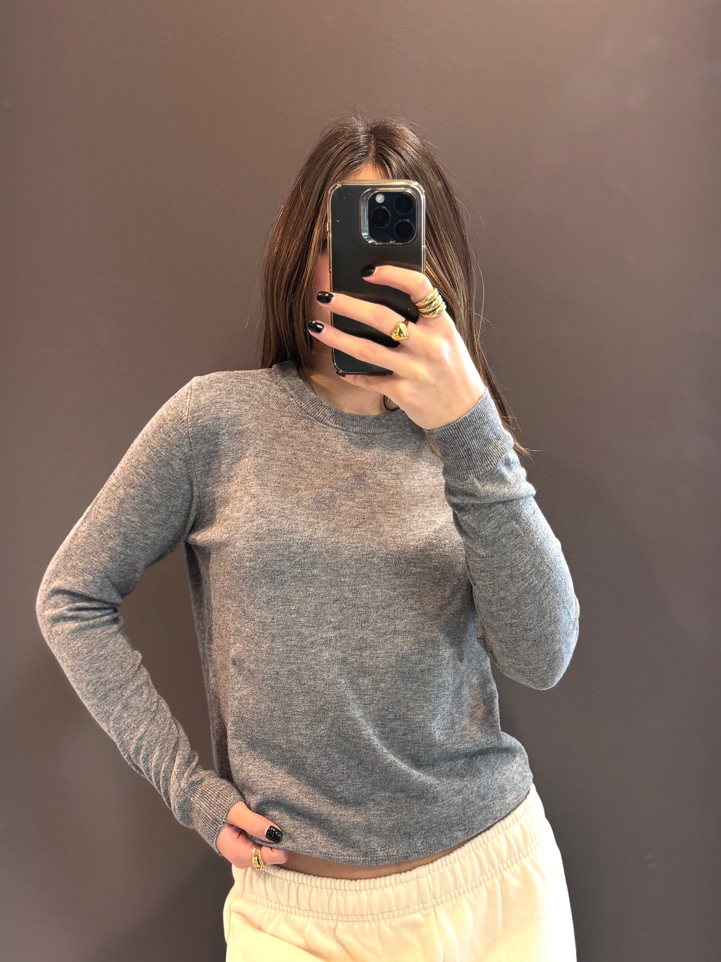 “MAGLIA GIROCOLLO” have one