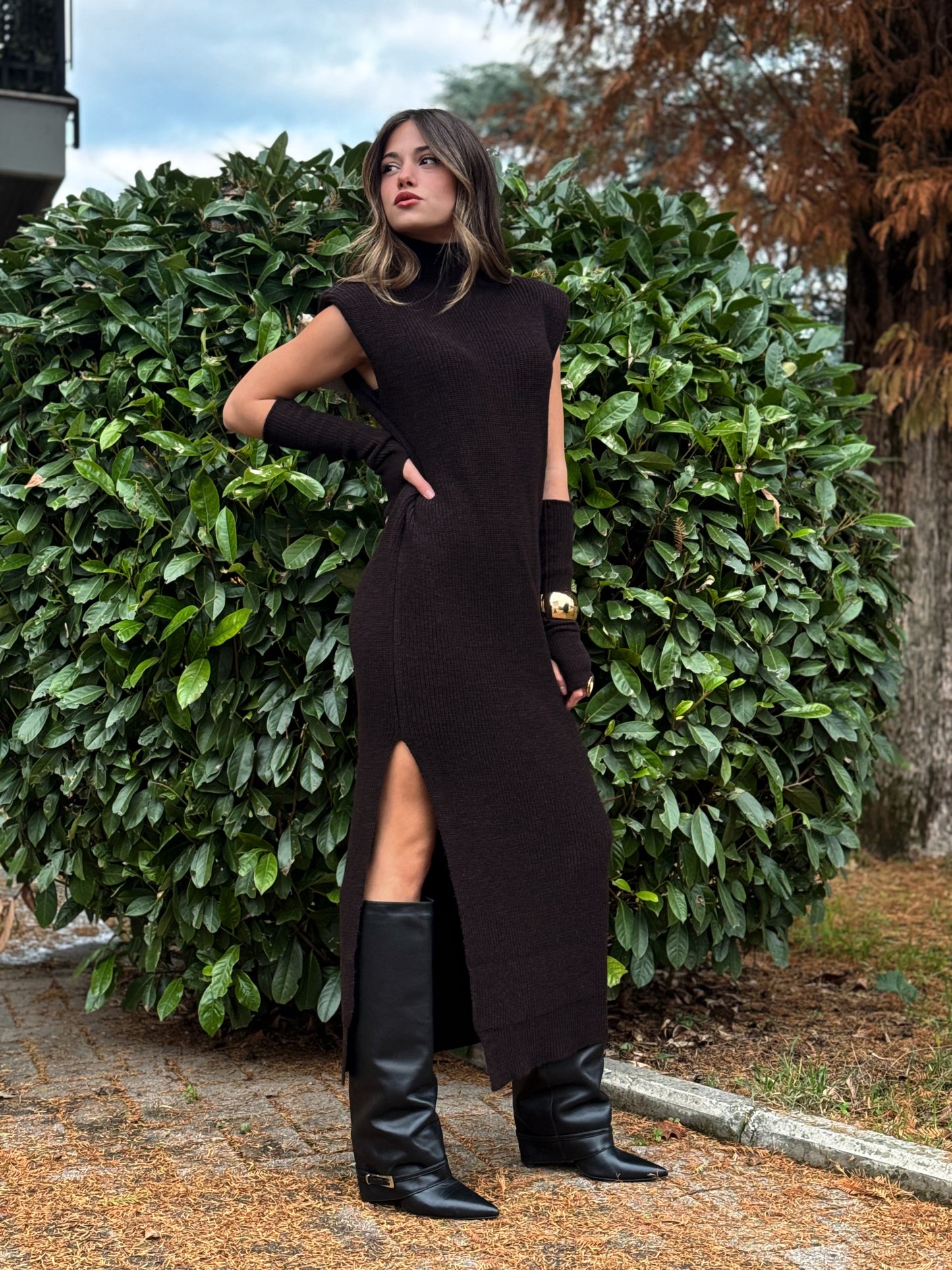 “ABITO MANICOTTI” Kontatto