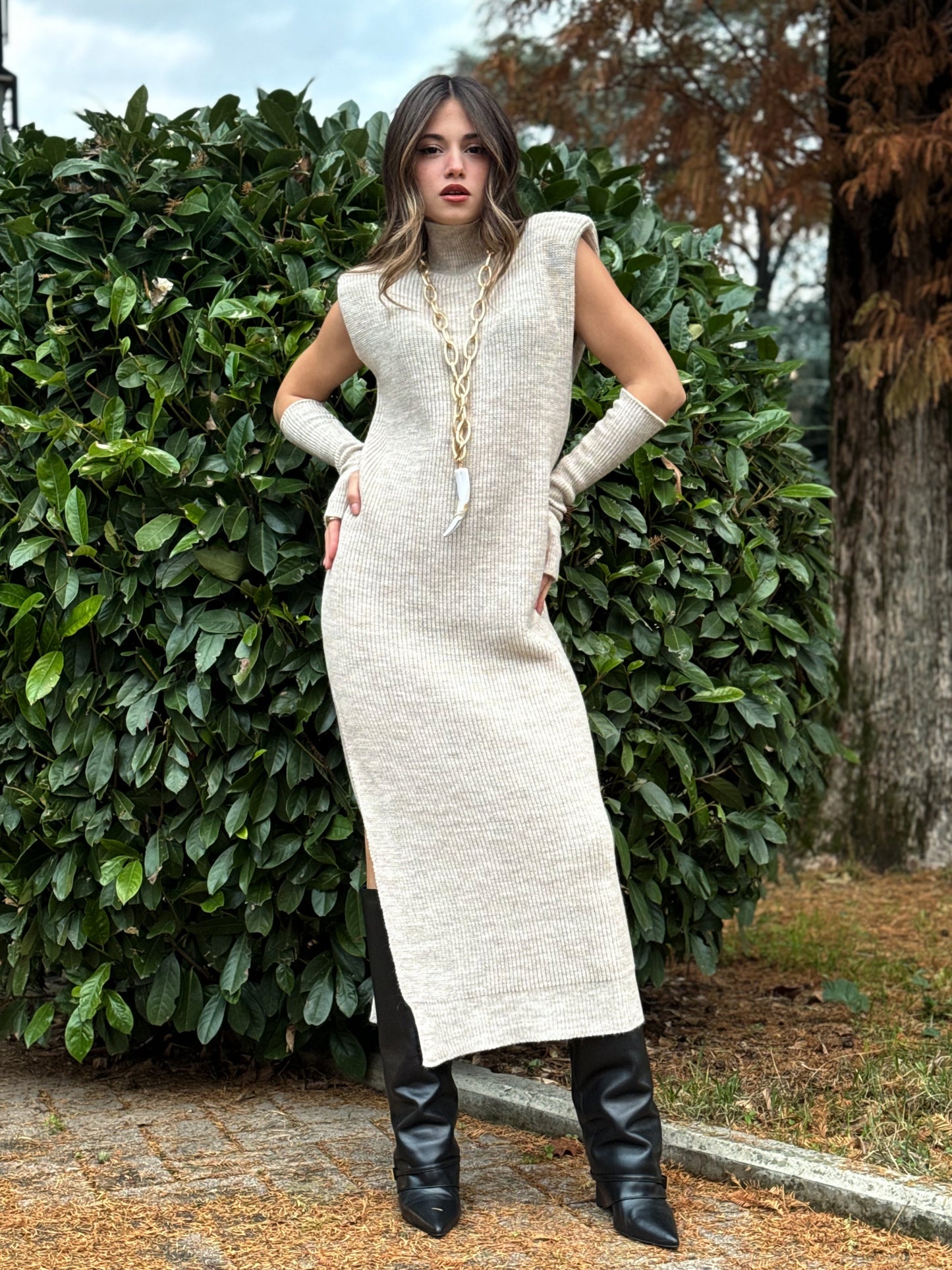 “ABITO MANICOTTI” Kontatto