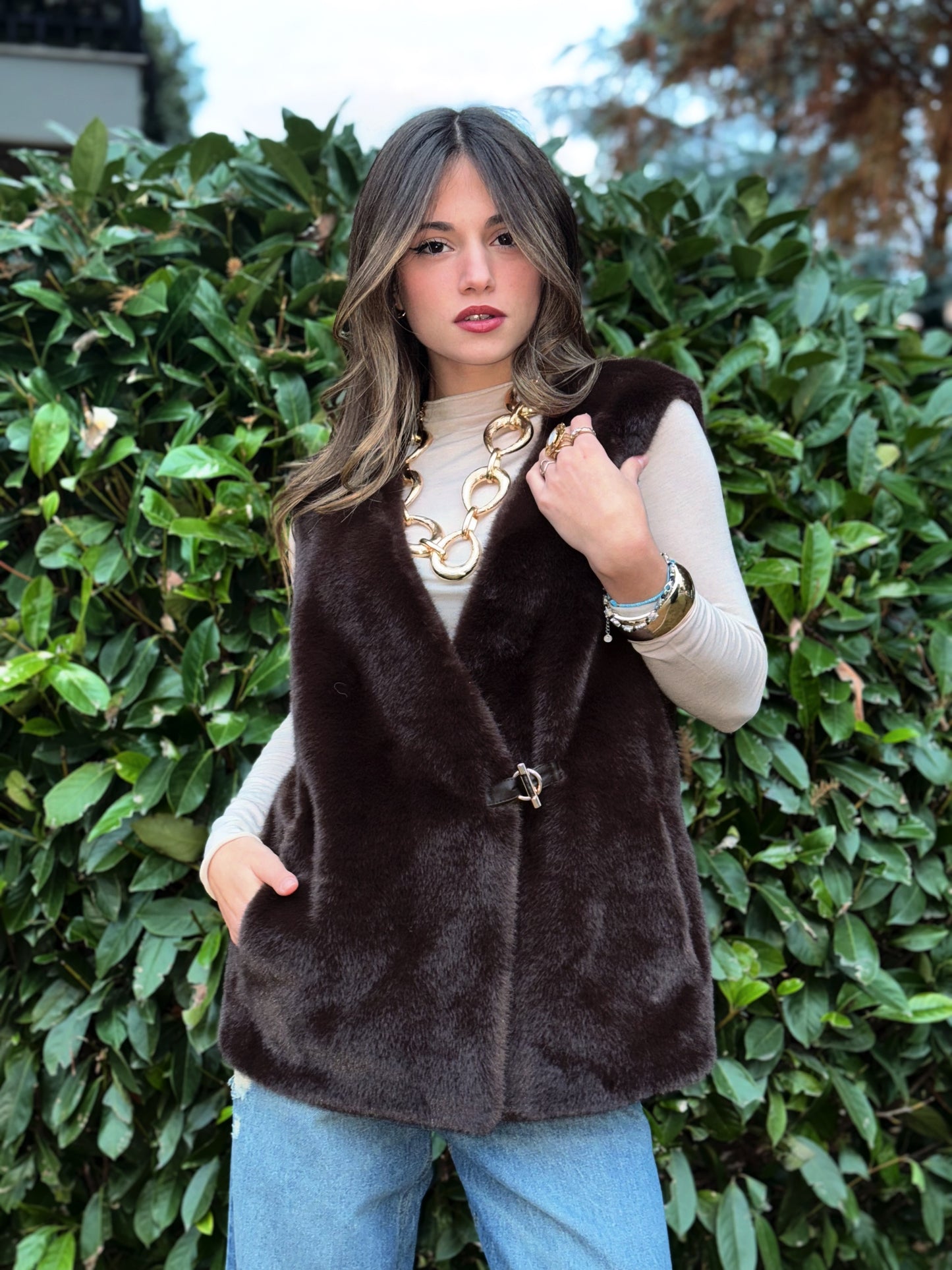 “GILET GOLD” Kontatto