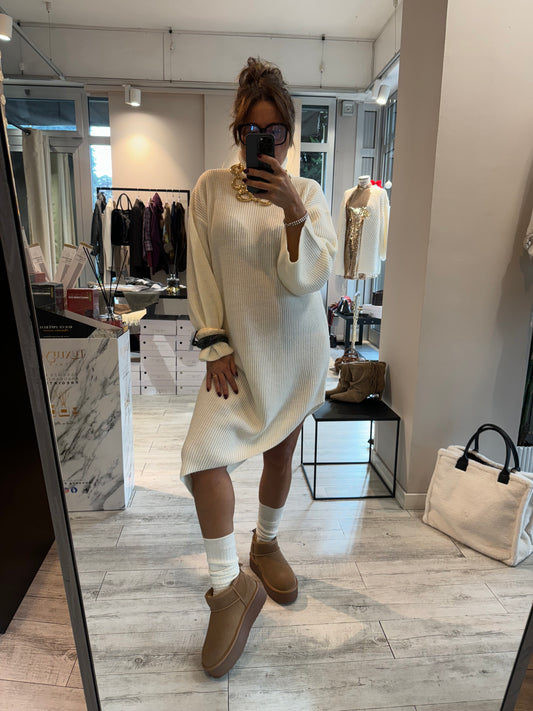 “ABITO DOLCEVITA ASIMMETRICO” kontatto