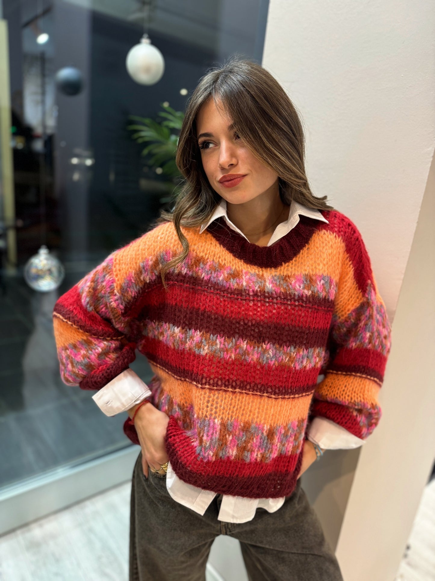 “MAGLIONE PAINT” have one