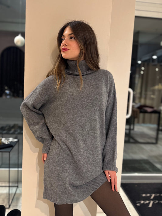 "MAGLIA/ABITO DOLCEVITA" kontatto