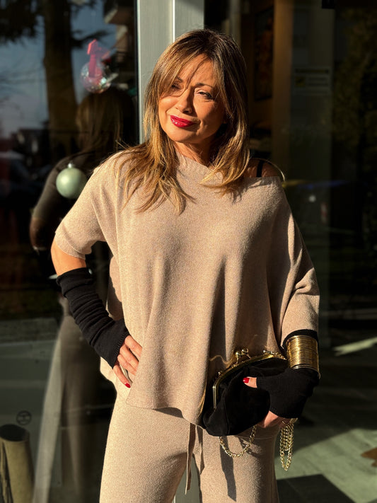 "MAGLIA CROPPED PUNTO RISO" Kontatto