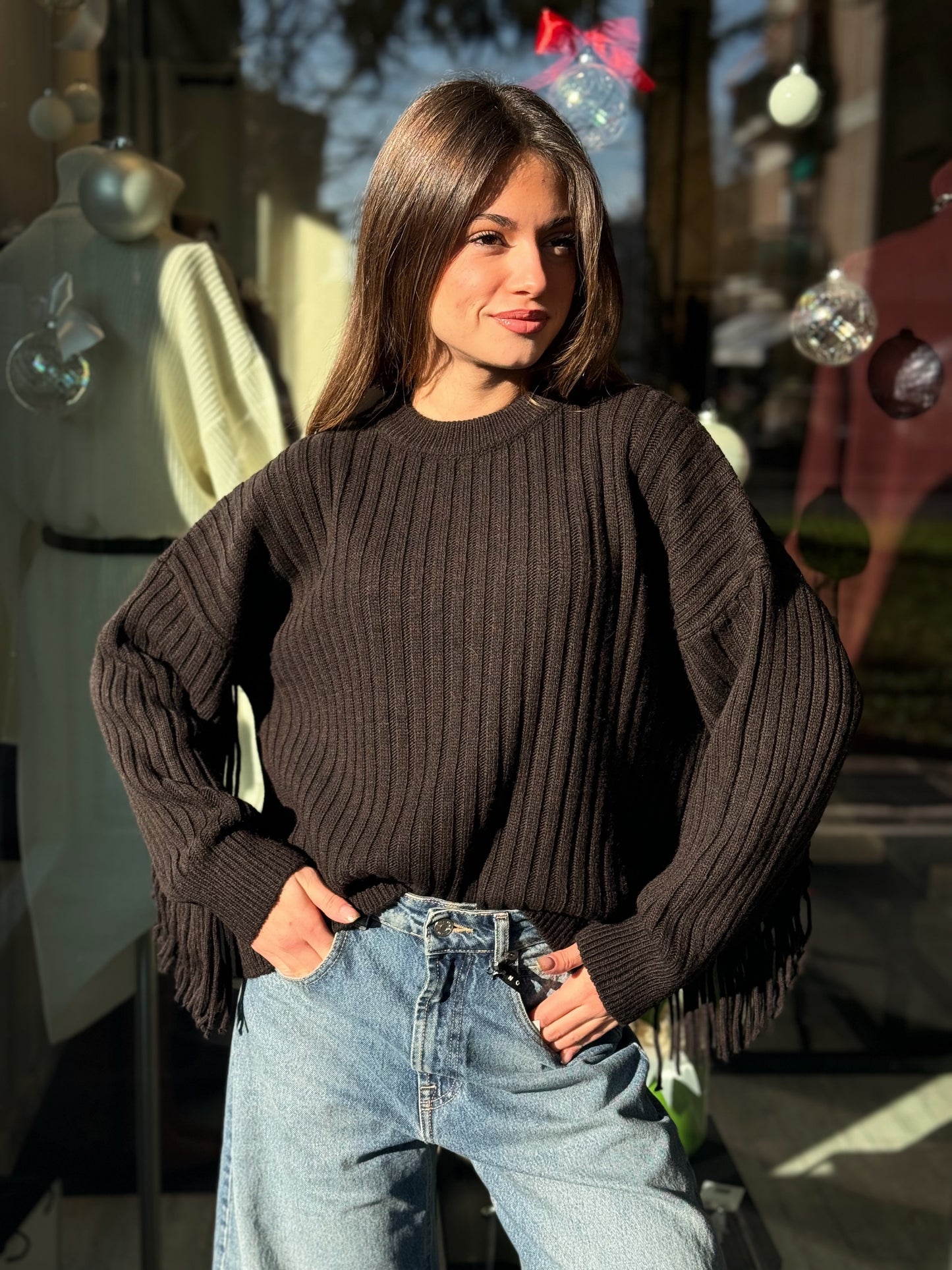 "MAGLIA FRANGE" have one