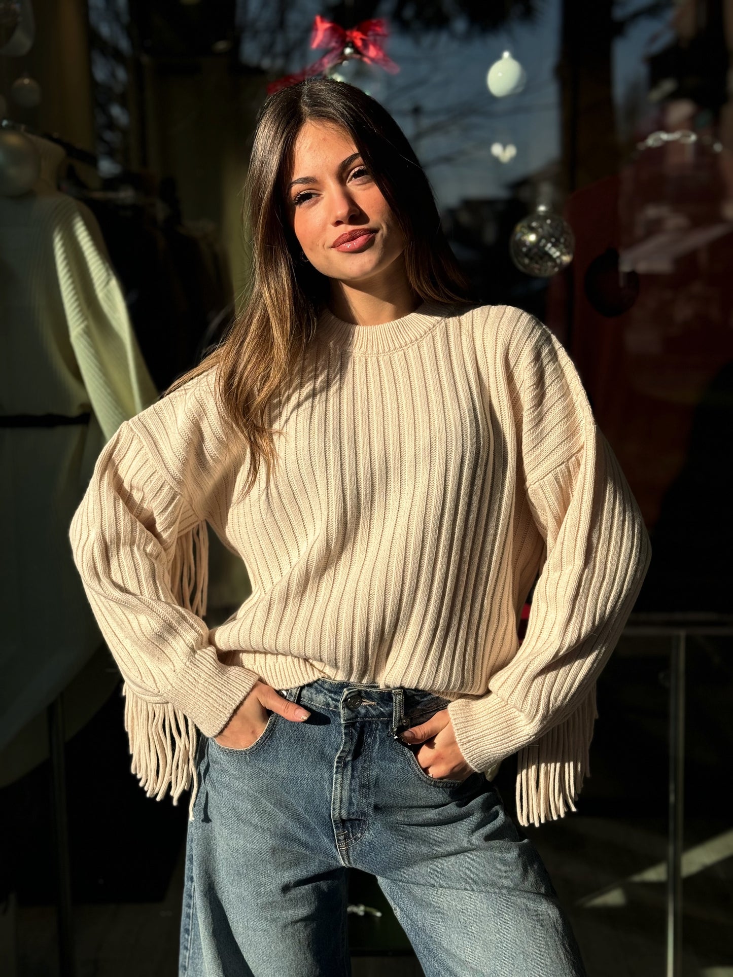 "MAGLIA FRANGE" have one