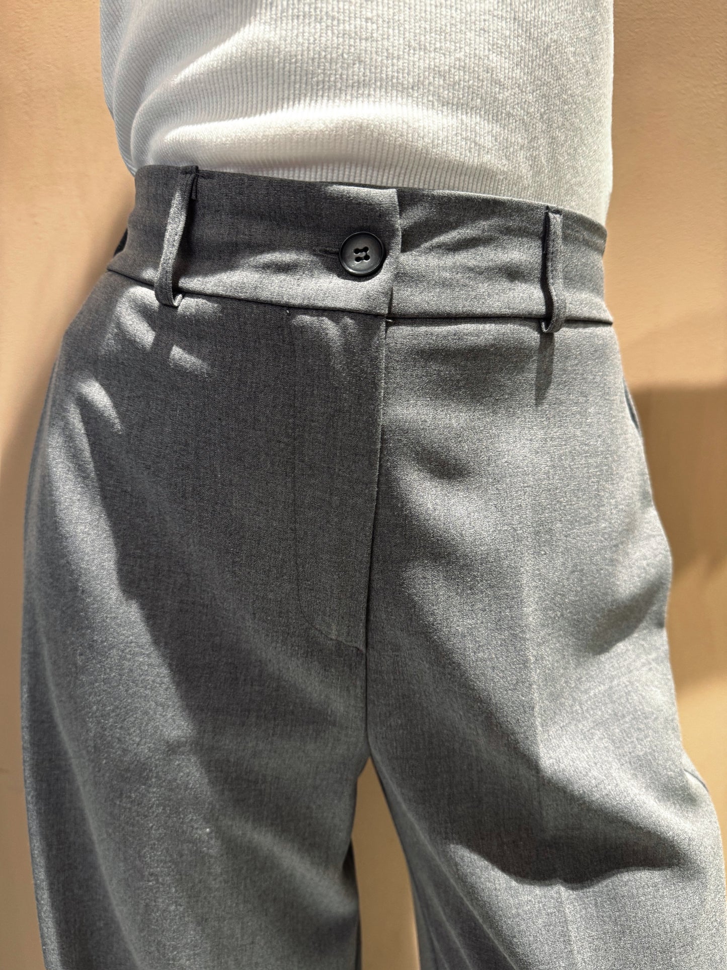 “COMPLETO GRAY” kontatto