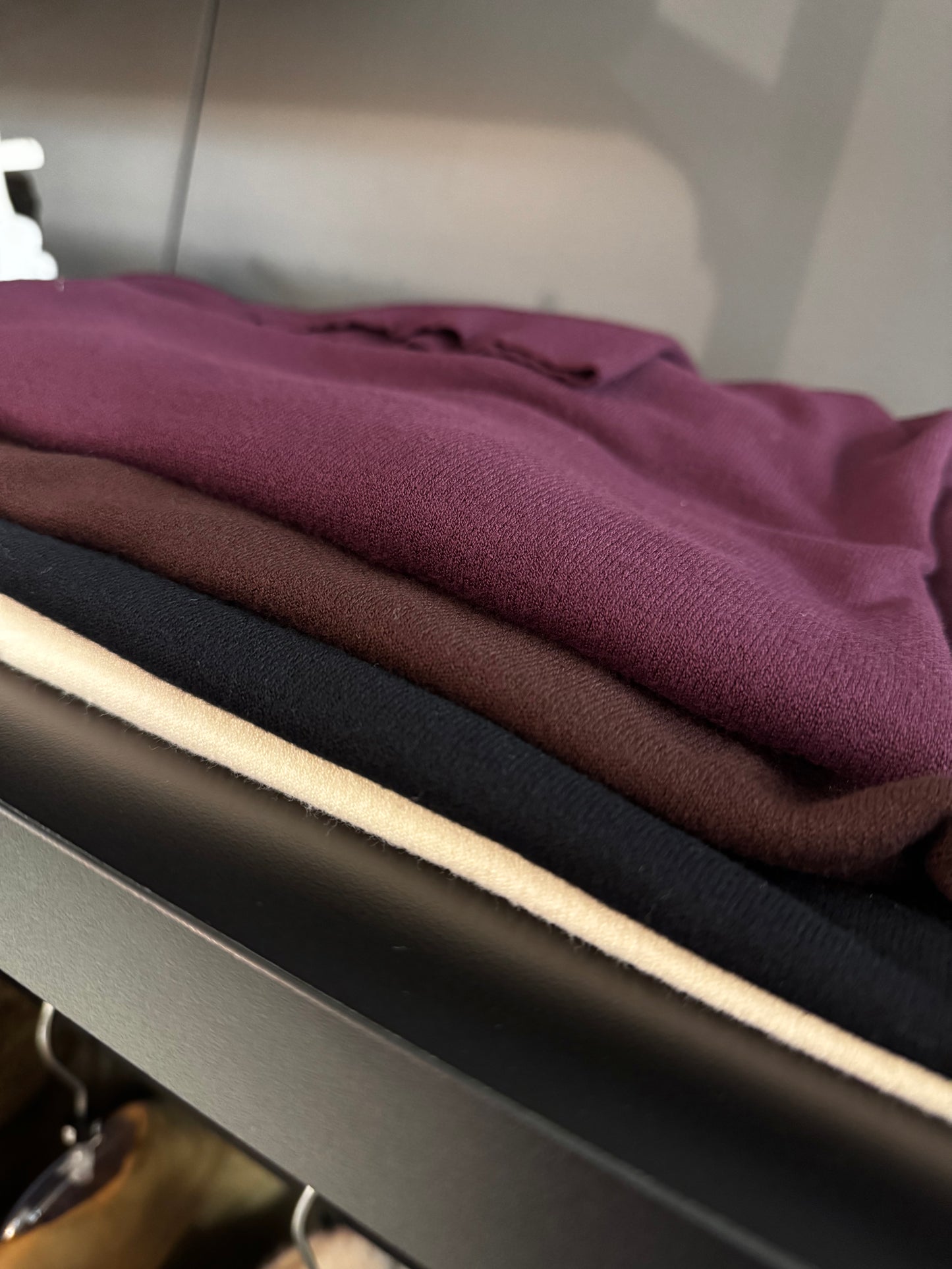 “DOLCEVITA RASATO” kontatto