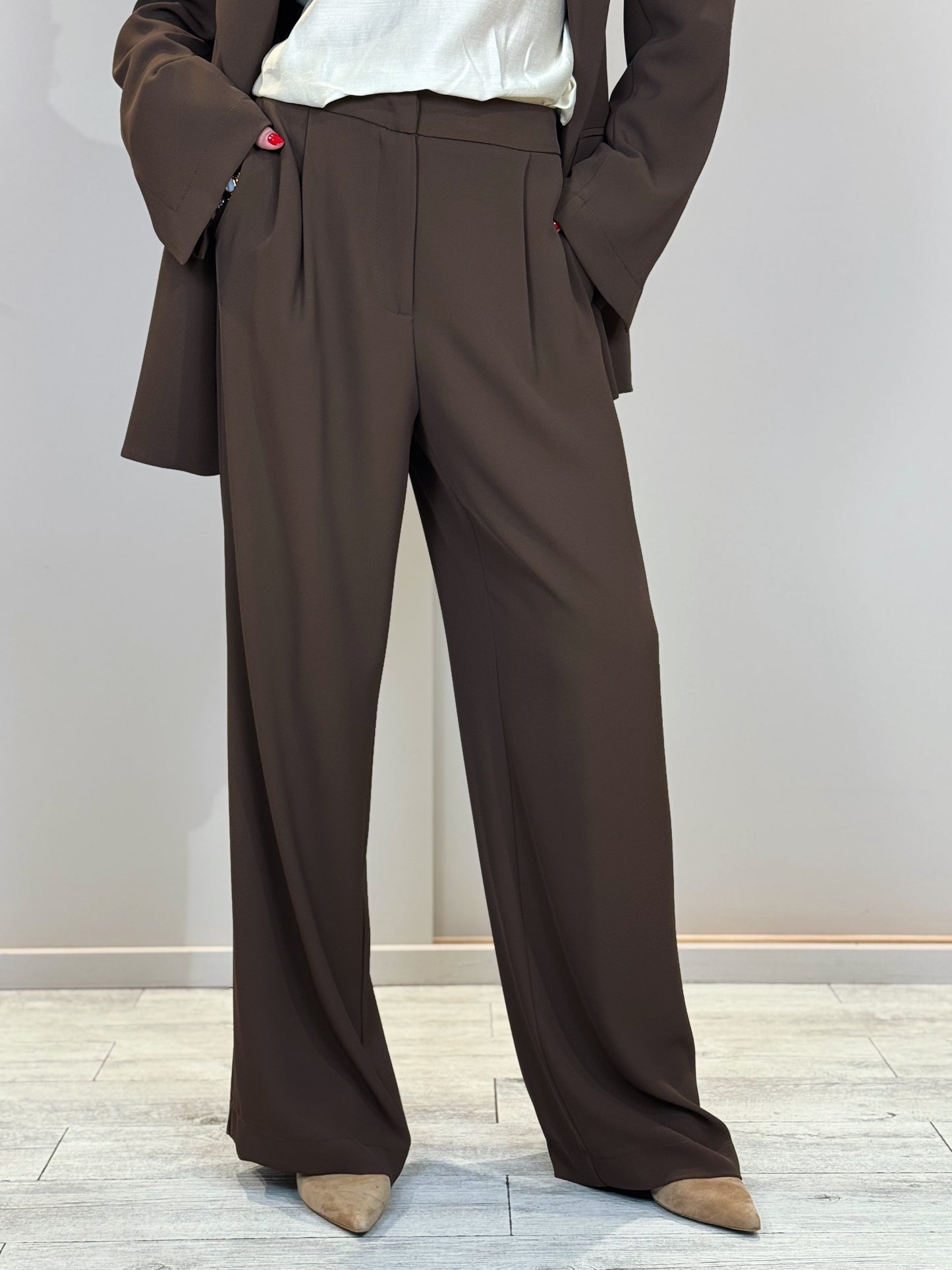 “PANTALONE ELEGANZA” Kontatto