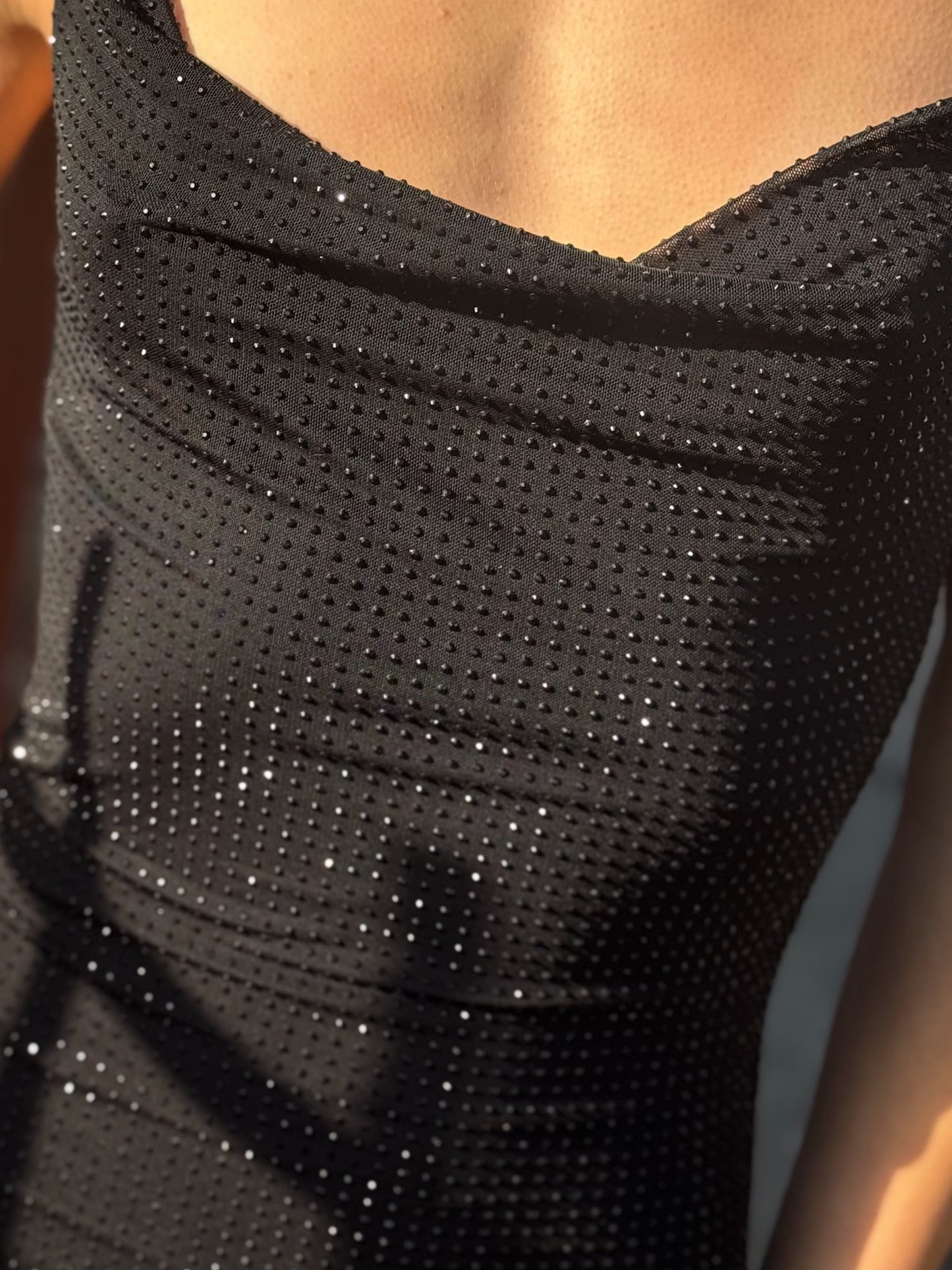 “MINI ABITO STRASS” Kontatto