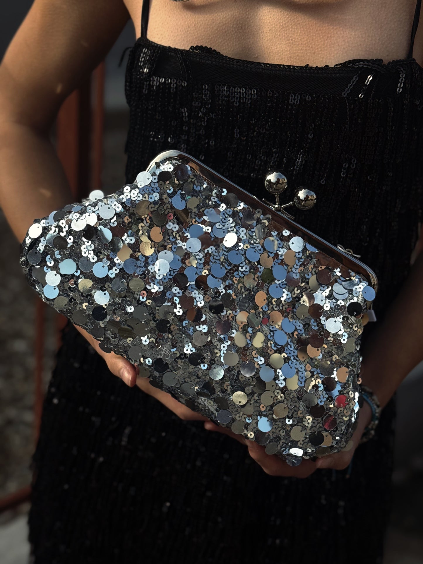 “CLUTCH PAILLETTES”