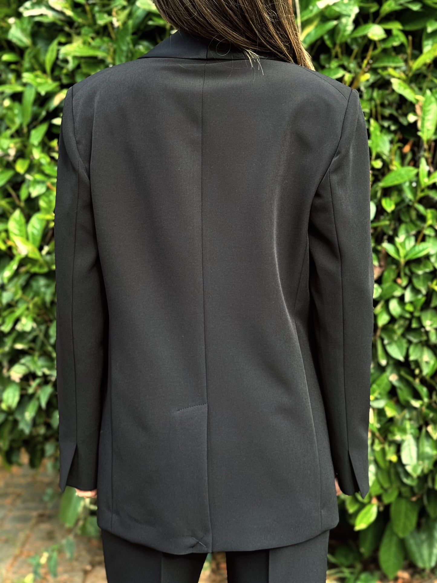 “GIACCA OVER RASO” Kontatto