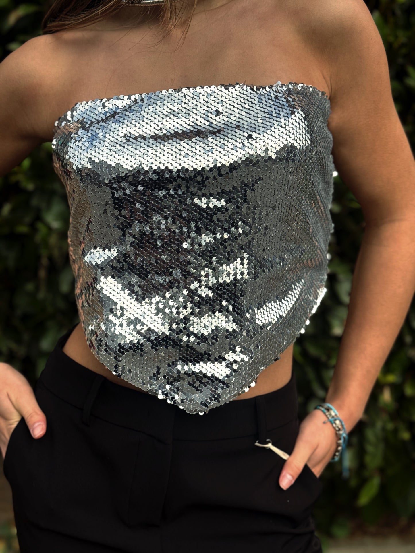 "TOP PAILLETTES" Have one