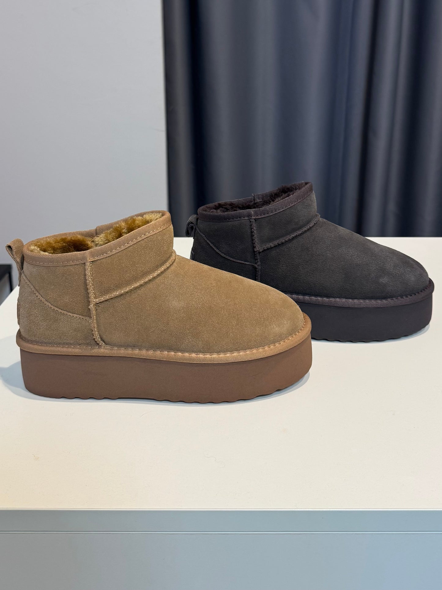 “STIVALETTO PLATFORM” Ovyé