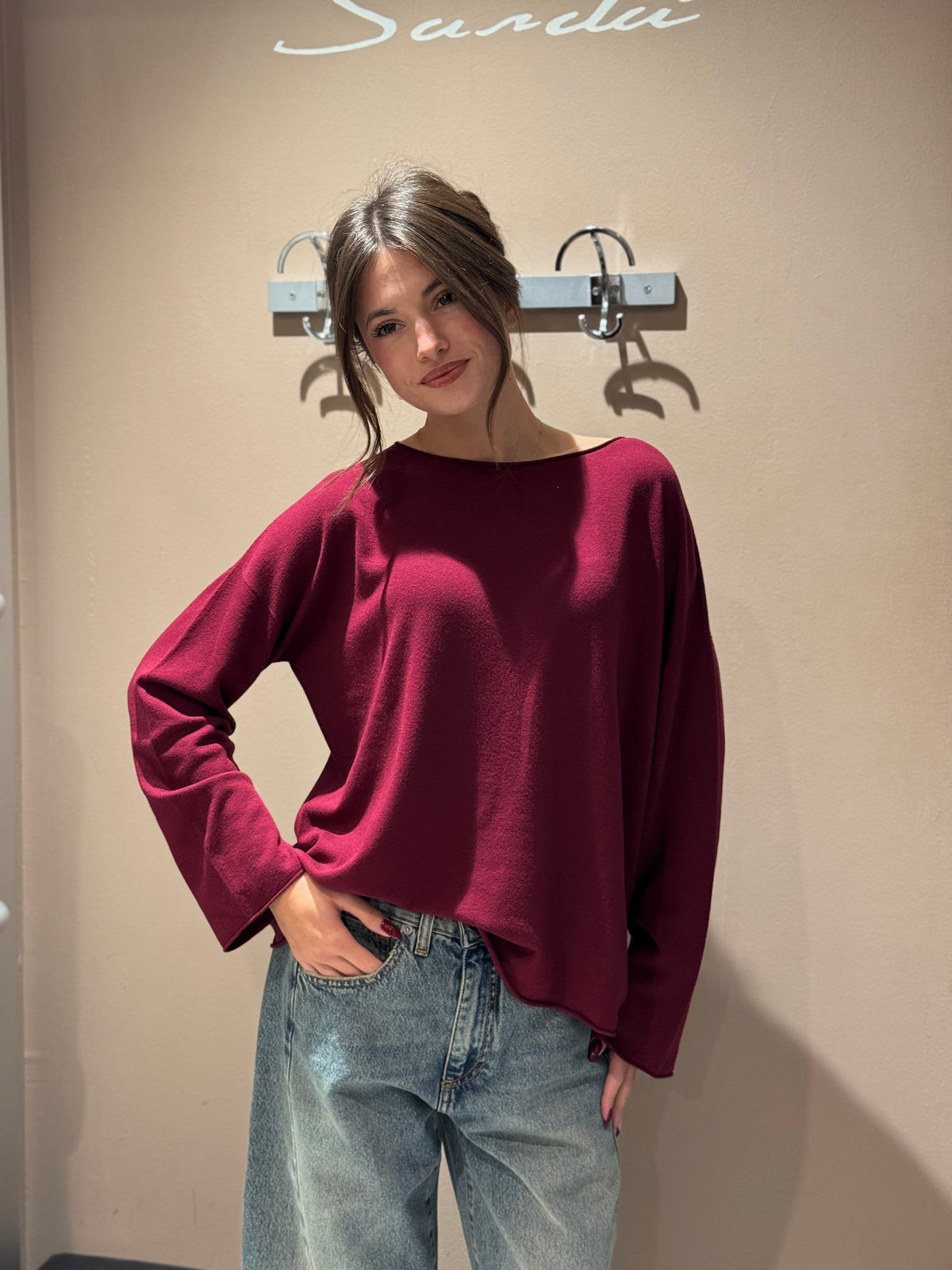 “MAGLIA CON MANICA DRITTA” Kontatto
